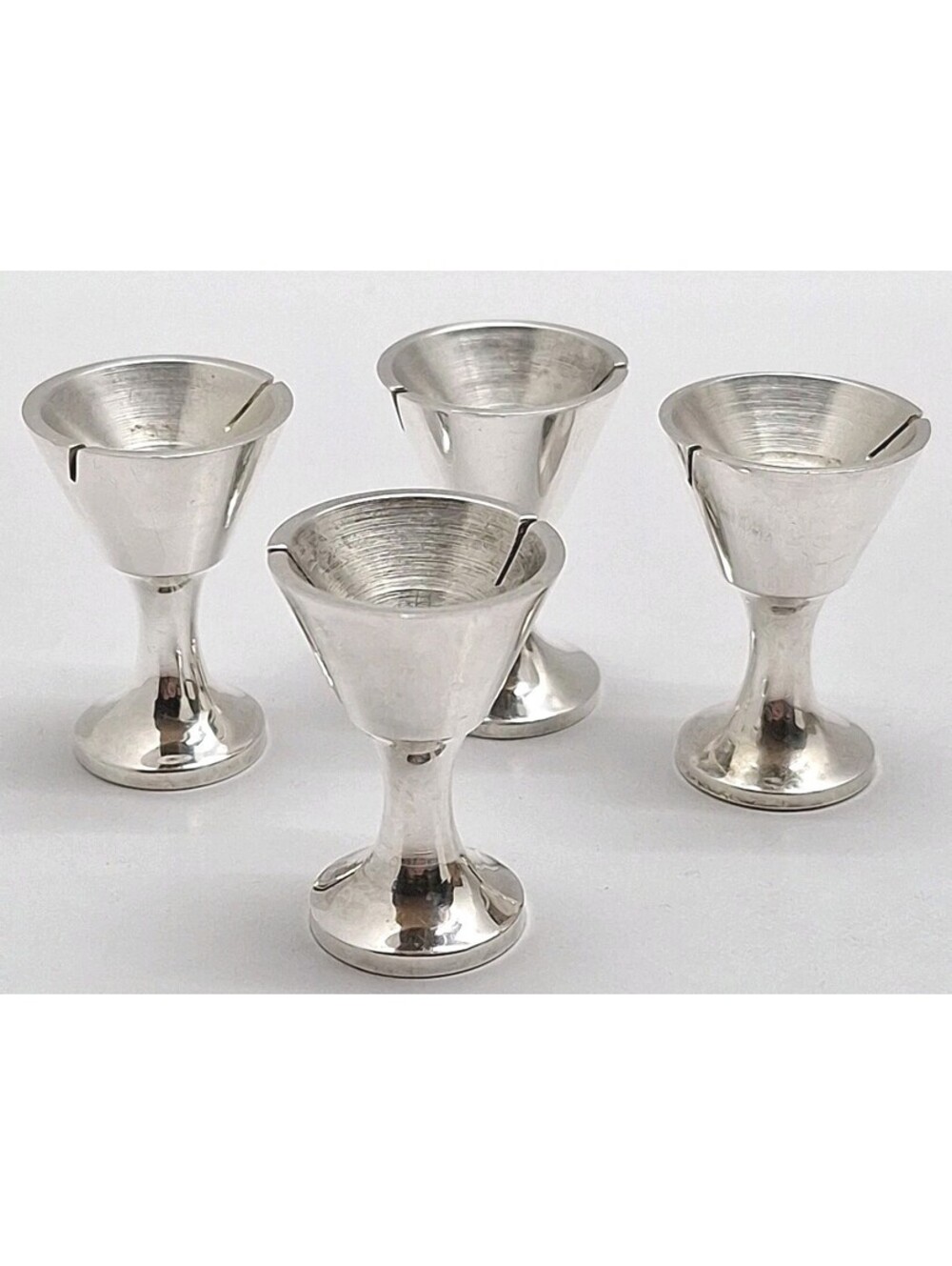 Martini 4 Placecard Holders Pottery Barn 1 1/4" Silver Made In India